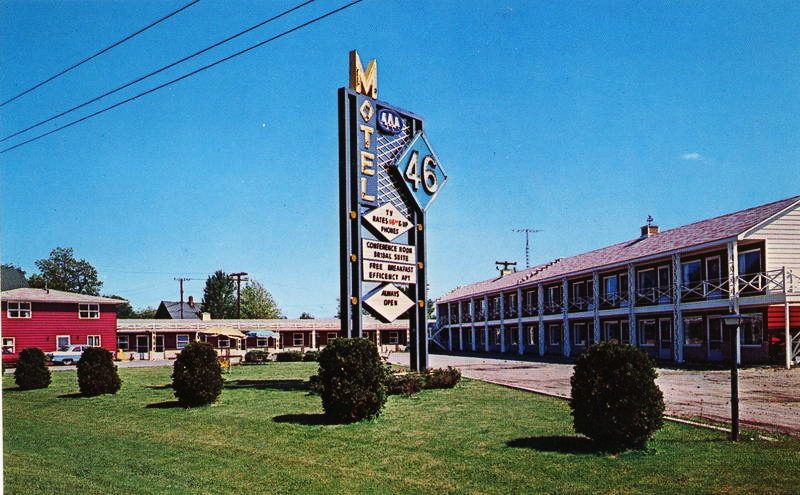 Thumb Heritage Inn (Motel 46) - Postcard (newer photo)